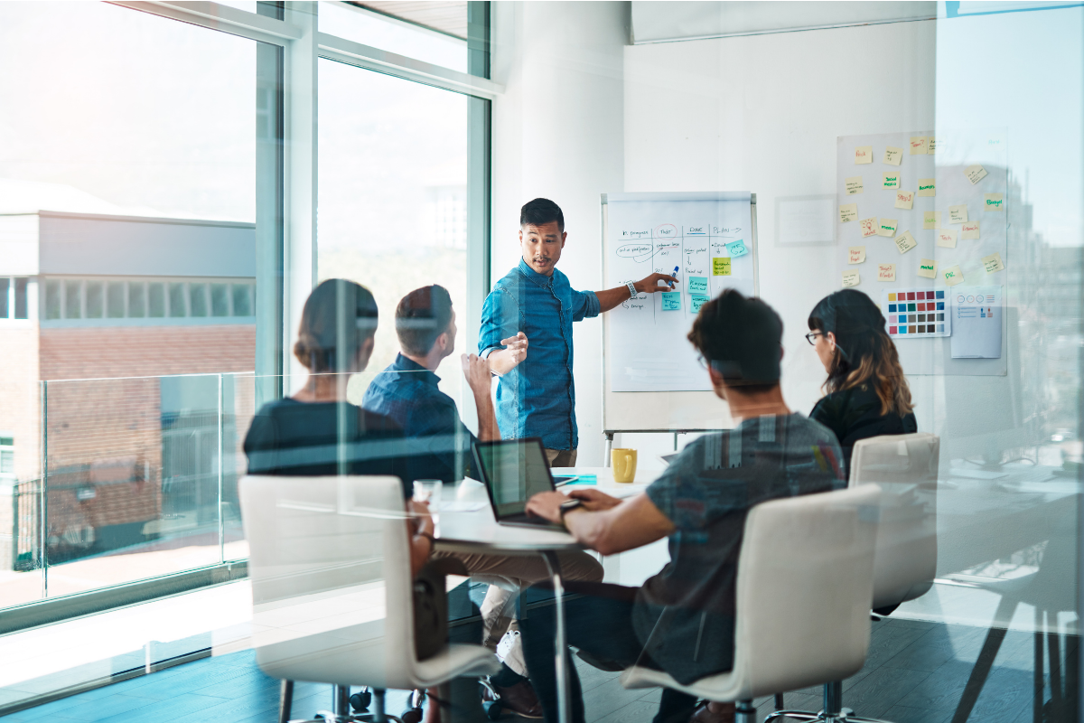 Copy of 4 tools to keep your team connected (800 x 1200 px) (2)